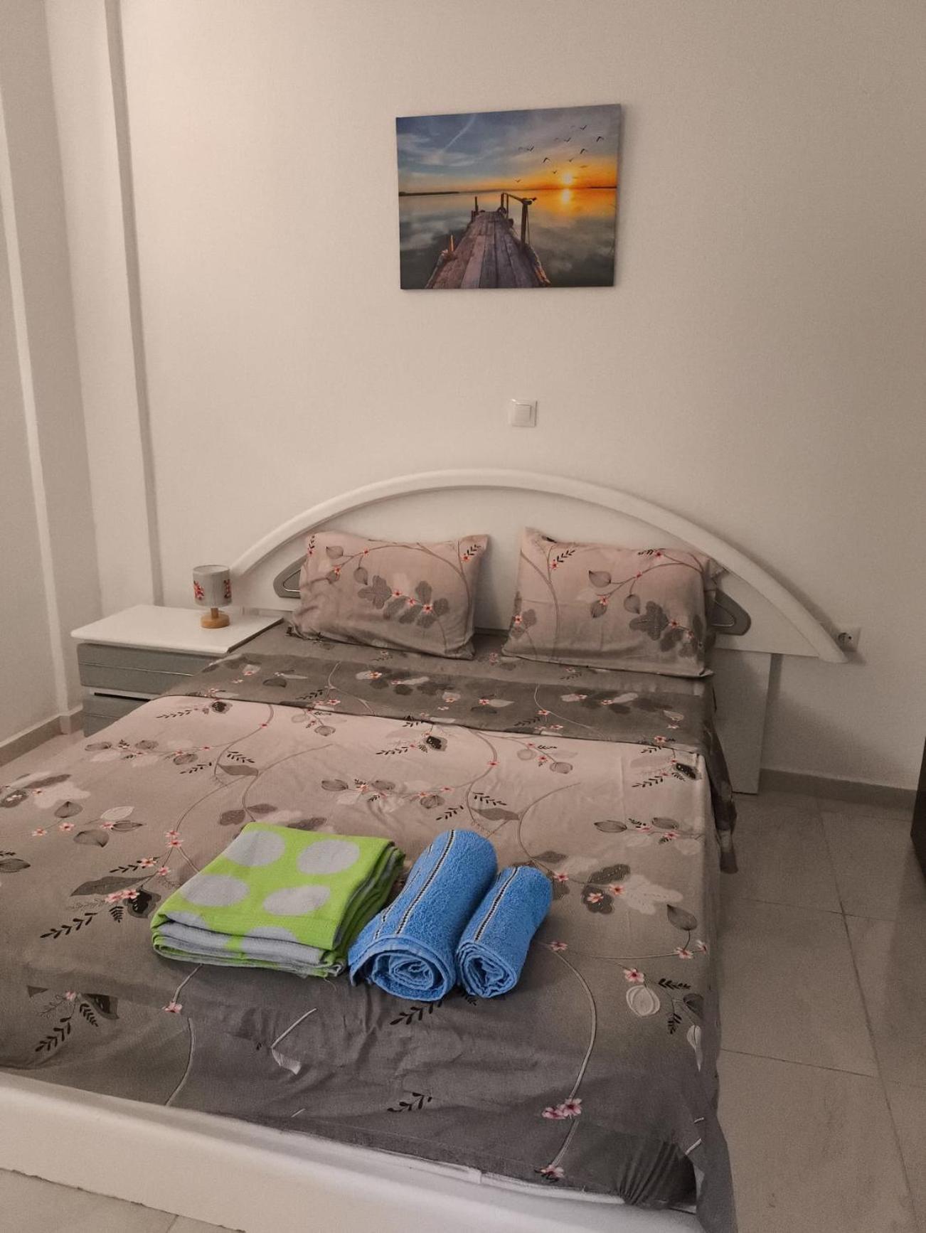Anna'S Rooms 네아 미카니오나 외부 사진